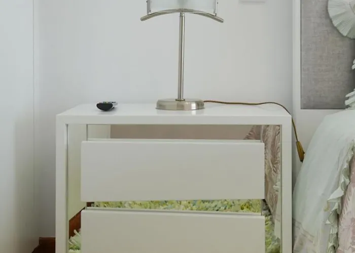 Appartement Rua Professora Virgilia Bloco A Porta N 2 1 Esq Nazaré